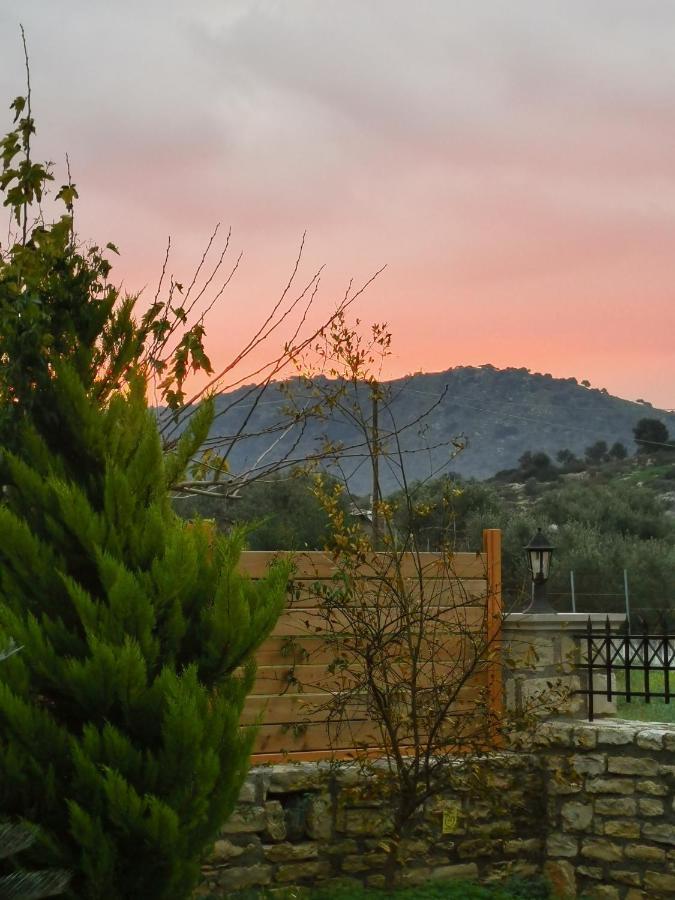 Villa Steki Roumeli Luaran gambar
