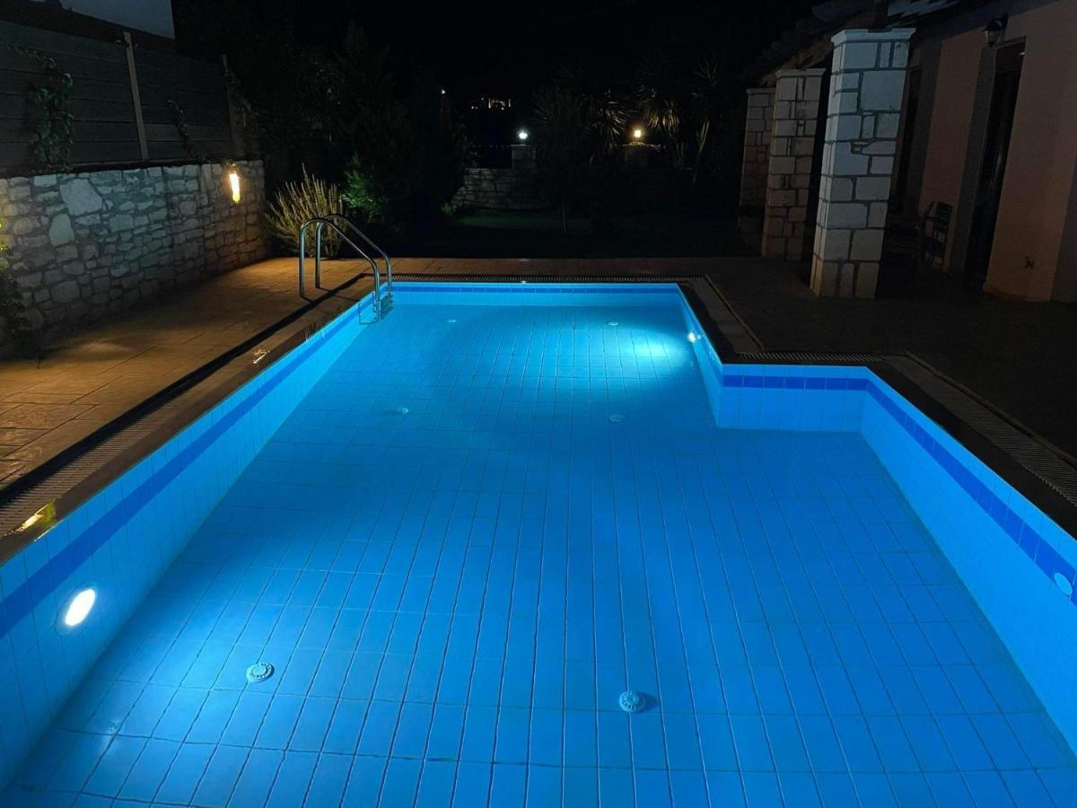 Villa Steki Roumeli Luaran gambar