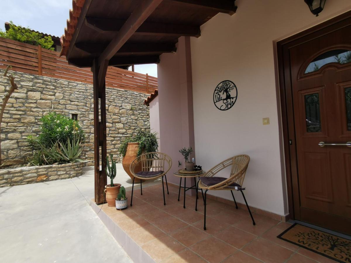 Villa Steki Roumeli Luaran gambar