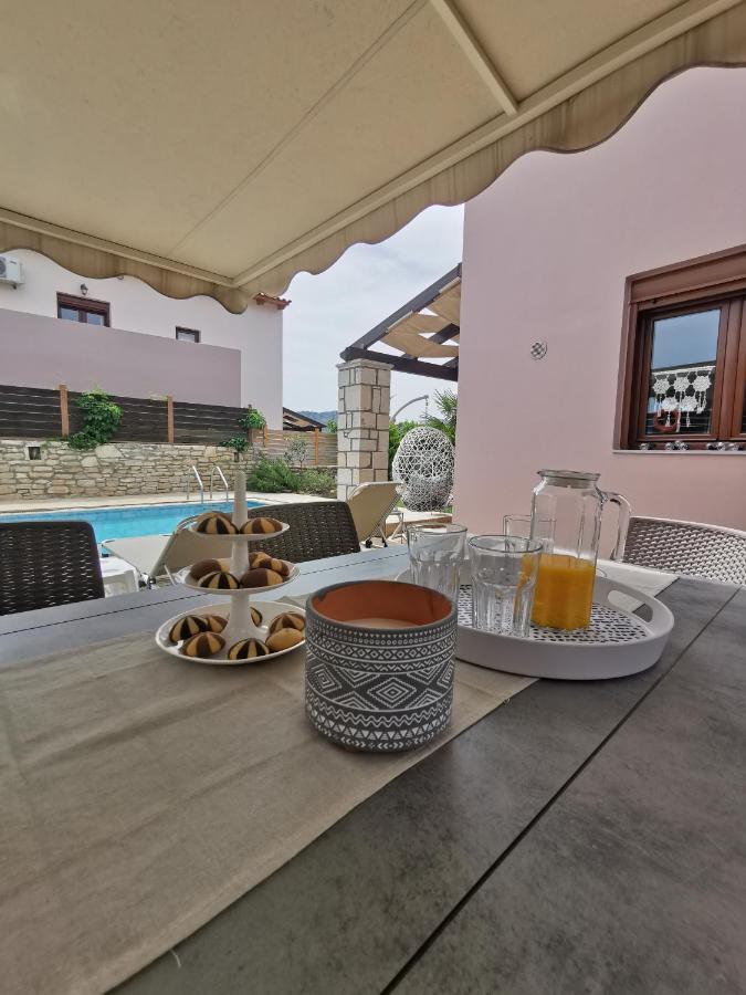 Villa Steki Roumeli Luaran gambar