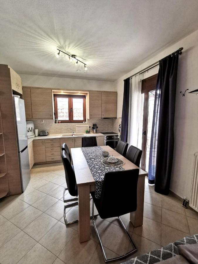 Villa Steki Roumeli Luaran gambar