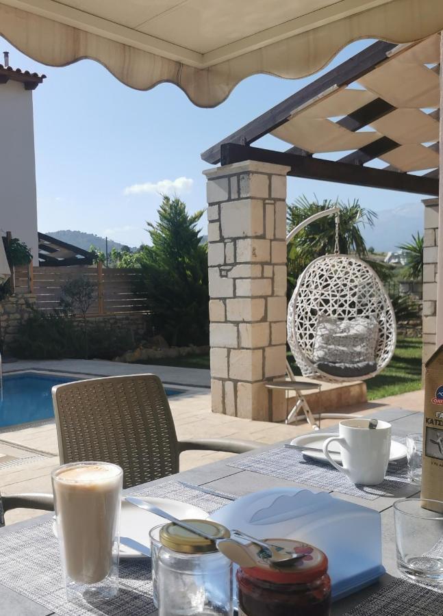 Villa Steki Roumeli Luaran gambar