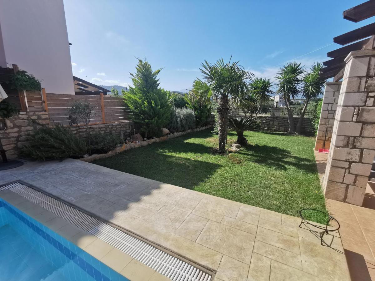 Villa Steki Roumeli Luaran gambar