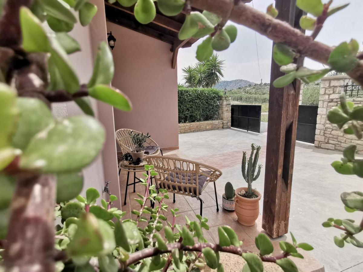 Villa Steki Roumeli Luaran gambar