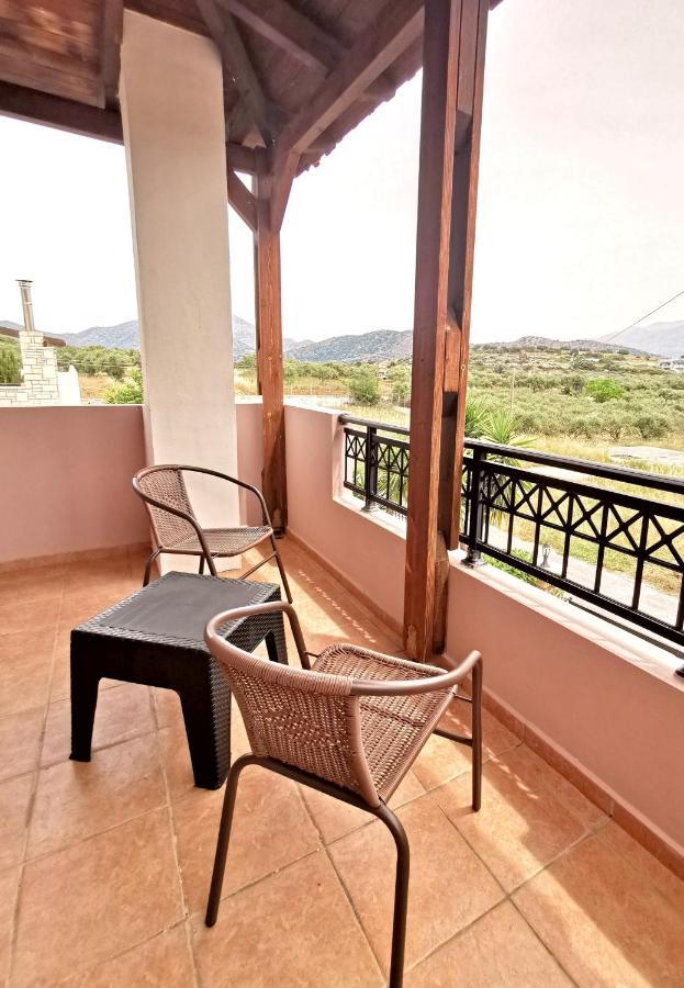 Villa Steki Roumeli Luaran gambar